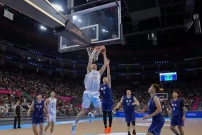 九游电竞-窗口期马赛备战全明星赛，防线松动细节曝光，底气十足，年轻球员得到机会(防守拍和进攻拍的区别)